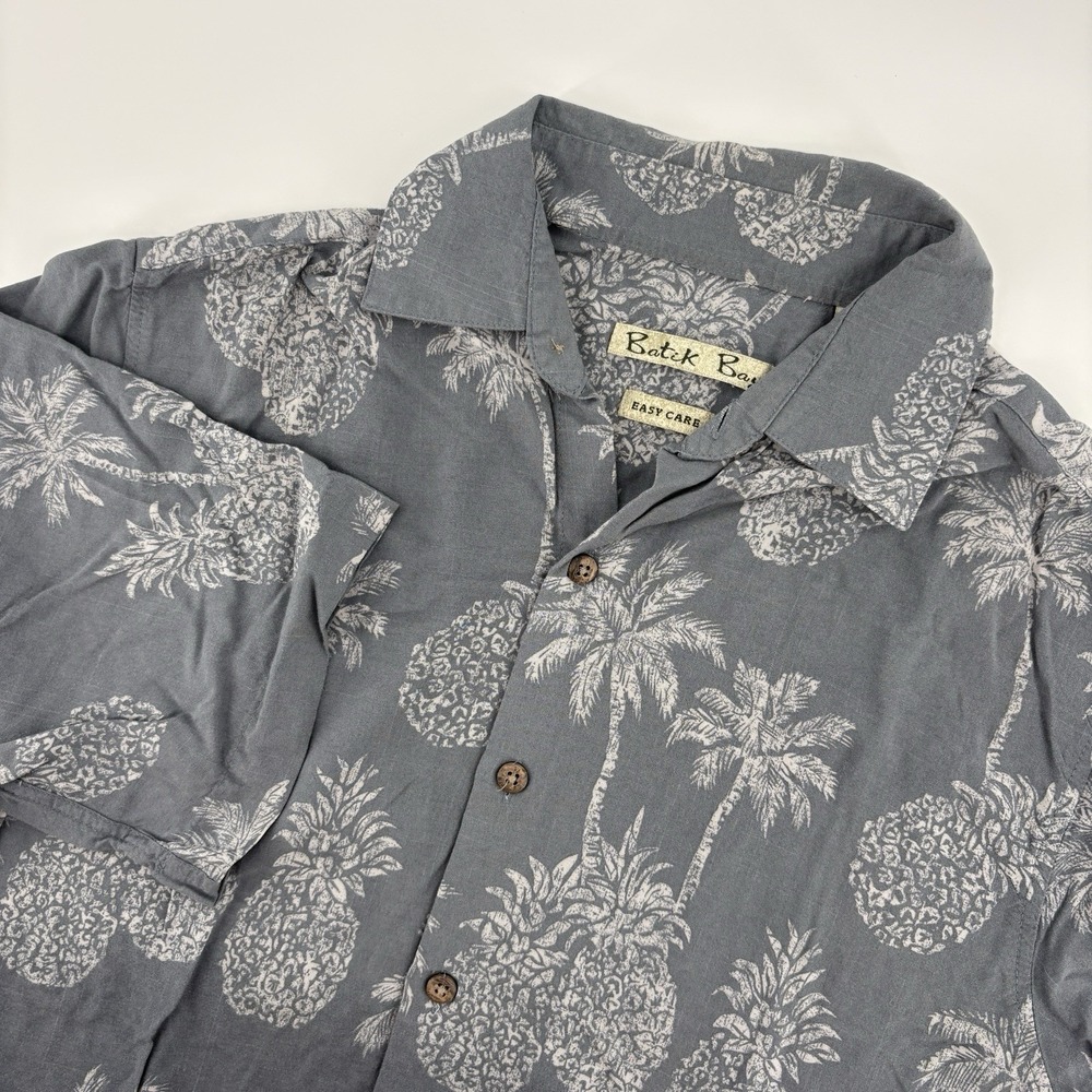 Batik Bay Mens Small Grey Hawaiian Button Up Shirt Palm Trees